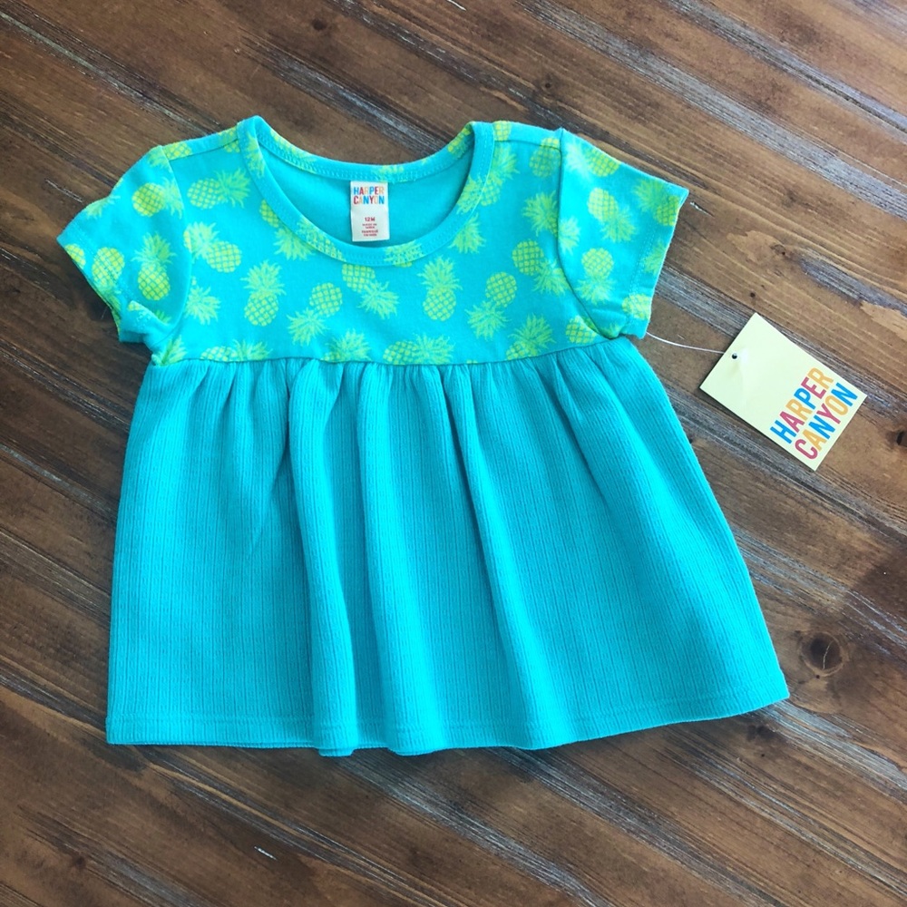 NWT Harper canyon pineapple top 12m